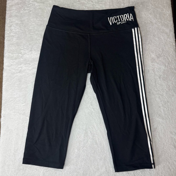 Victoria’s Secret Sport Black Crop Leggings Medium - Picture 2 of 7